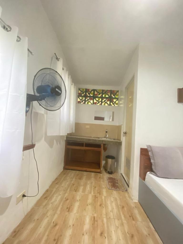 Mil'S Hillside Tourist Inn San Vicente  Zewnętrze zdjęcie
